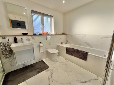 4 bedroom Detached house for sale in Park An Garrek, Cargreen, PL12