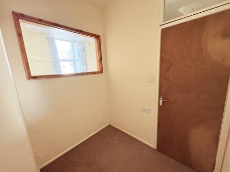 2 bedroom Flat for sale in Elphinstone Road, Southsea, Portsmouth, PO5
