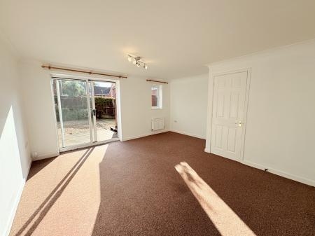 3 bedroom End of terrace house for sale in Hobby Close, Waterlooville, PO8