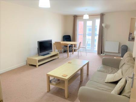2 bedroom Flat for sale in St James Street, Southsea, Portsmouth, PO1
