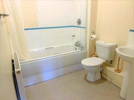 2 bedroom Flat for sale in St James Street, Southsea, Portsmouth, PO1