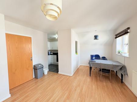 2 bedroom Flat for sale in St James Street, Landport, Portsmouth, PO1