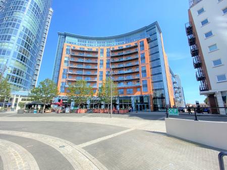 The Crescent Building, Gunwharf Quays, Portsmouth, PO1