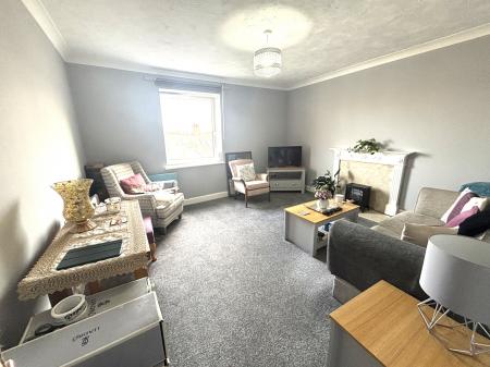 1 bedroom Flat to let in 24-25 South Parade, Southsea, Portsmouth, PO5