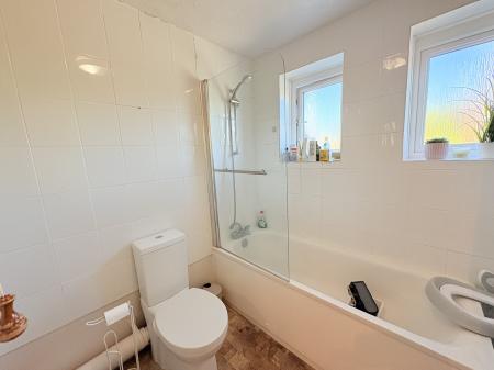 2 bedroom Maisonette to let in Armory Lane, Gunwharf Quays, Portsmouth, PO1