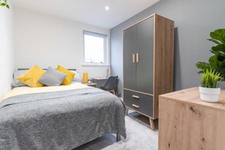 7 bedroom Terraced House to let in Baileys Road, Southsea, Portsmouth, PO5