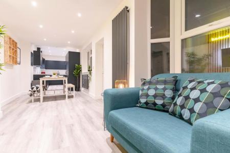 7 bedroom Terraced House to let in Baileys Road, Southsea, Portsmouth, PO5