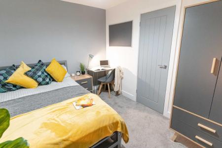 7 bedroom Terraced House to let in Baileys Road, Southsea, Portsmouth, PO5