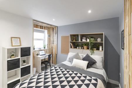 7 bedroom Terraced House to let in Baileys Road, Southsea, Portsmouth, PO5