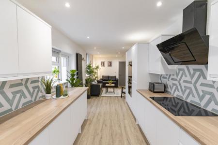 7 bedroom Terraced House to let in Baileys Road, Southsea, Portsmouth, PO5