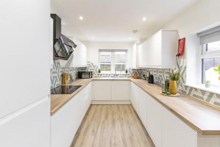 7 bedroom Terraced House to let in Baileys Road, Southsea, Portsmouth, PO5