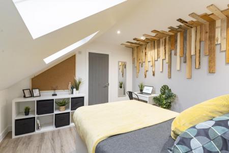 6 bedroom Terraced House to let in Blackthorn Terrace, Southsea, Portsmouth, PO1