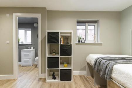 6 bedroom Terraced House to let in Blackthorn Terrace, Southsea, Portsmouth, PO1