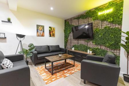 6 bedroom Terraced House to let in Blackthorn Terrace, Southsea, Portsmouth, PO1