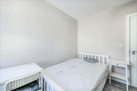 5 bedroom Terraced House to let in Cleveland Road, Southsea, Portsmouth, PO5