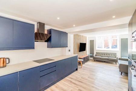 Fawcett Road, Southsea, Portsmouth, PO4