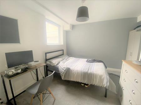 7 bedroom Terraced House to let in Goodwood Road, Southsea, Portsmouth, PO5