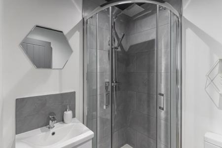 6 bedroom Terraced House to let in Jessie Road, Southsea, Portsmouth, PO4