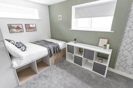 5 bedroom Terraced House to let in Lawson Road, Southsea, Portsmouth, PO5