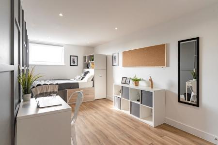 7 bedroom Terraced House to let in Manners Road, Southsea, Portsmouth, PO4