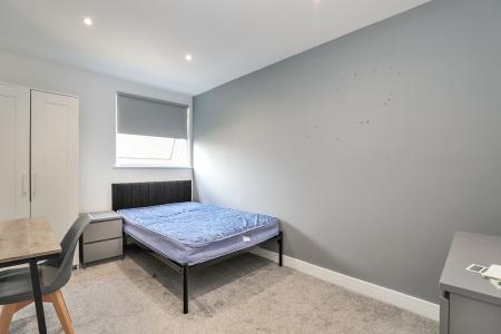 6 bedroom Terraced House to let in Norman Road, Southsea, Portsmouth, PO4