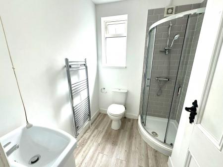 5 bedroom Terraced House to let in Orchard Road, Southsea, Portsmouth, PO4
