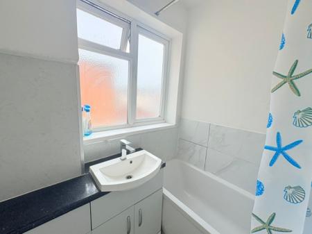 3 bedroom Flat to let in Palmerston Road, Southsea, Portsmouth, PO5