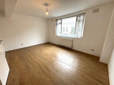 3 bedroom Flat to let in Palmerston Road, Southsea, Portsmouth, PO5