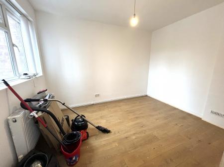 3 bedroom Flat to let in Palmerston Road, Southsea, Portsmouth, PO5
