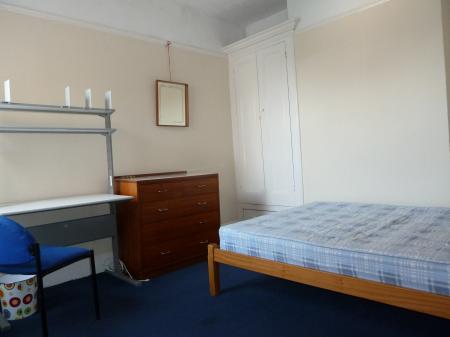 5 bedroom Terraced House to let in Playfair Road, Southsea, Portsmouth, PO5