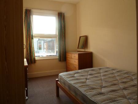 5 bedroom Terraced House to let in Playfair Road, Southsea, Portsmouth, PO5