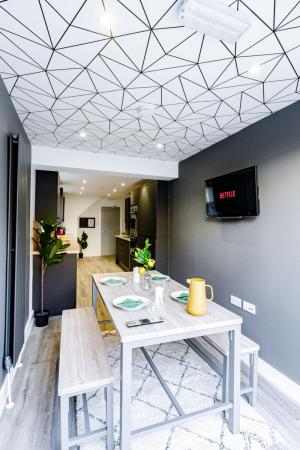 7 bedroom Terraced House to let in Playfair Road, Southsea, Portsmouth, PO5