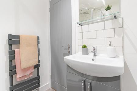 7 bedroom Terraced House to let in Playfair Road, Southsea, Portsmouth, PO5