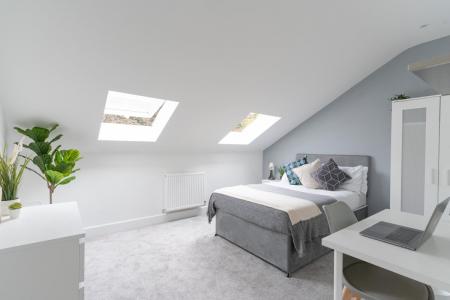 8 bedroom Terraced House to let in Playfair Road, Southsea, Portsmouth, PO5