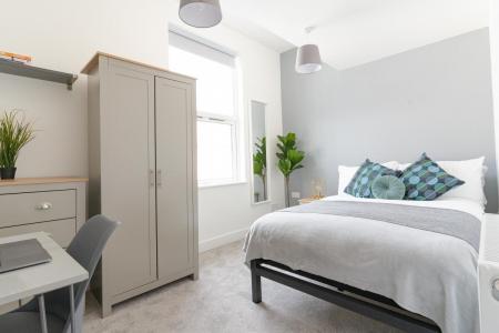 6 bedroom Terraced House to let in Stansted Road, Southsea, Portsmouth, PO5