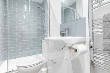 6 bedroom Terraced House to let in Stansted Road, Southsea, Portsmouth, PO5