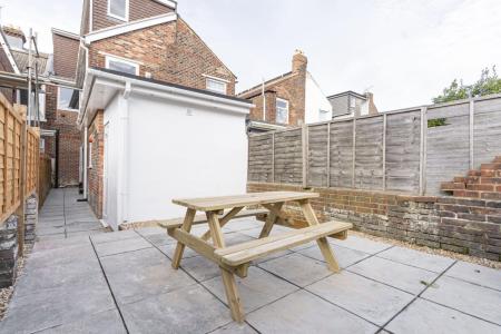 6 bedroom Terraced House to let in Telephone Road, Southsea, Portsmouth, PO4