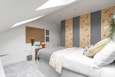 6 bedroom Terraced House to let in Telephone Road, Southsea, Portsmouth, PO4
