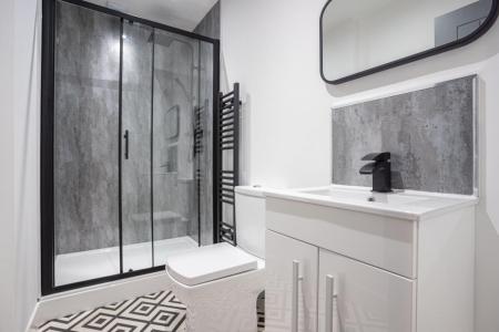 6 bedroom Terraced House to let in Telephone Road, Southsea, Portsmouth, PO4