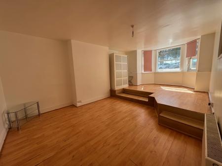 1 bedroom Flat to let in Western Parade, Southsea, Portsmouth, PO5