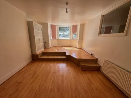 1 bedroom Flat to let in Western Parade, Southsea, Portsmouth, PO5