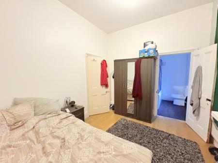 1 bedroom Flat to let in Western Parade, Southsea, Portsmouth, PO5