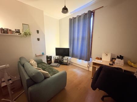 1 bedroom Flat to let in Western Parade, Southsea, Portsmouth, PO5