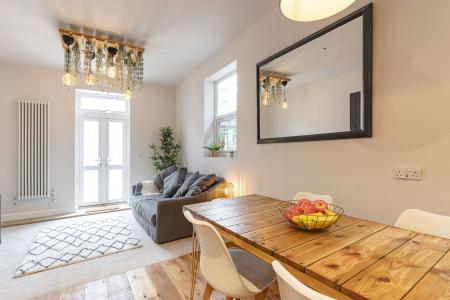 1 bedroom House share to let in Fawcett Road, Southsea, Portsmouth, PO4