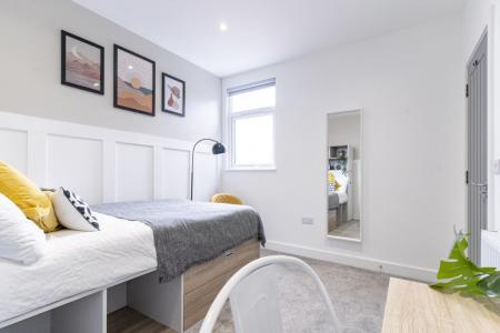 7 bedroom Terraced House to let in Margate Road, Southsea, Portsmouth, PO5