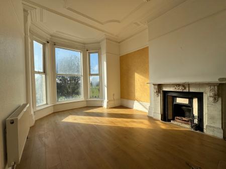 1 bedroom Flat to let in Western Parade, Southsea, Portsmouth, PO5