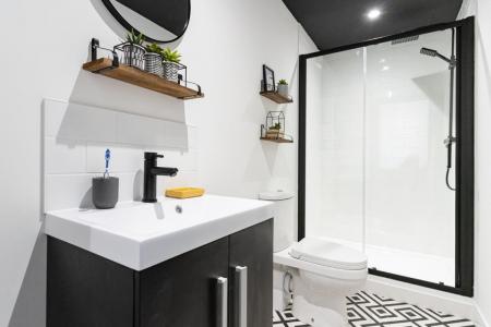 6 bedroom Terraced House to let in Cleveland Road, Southsea, Portsmouth, PO5