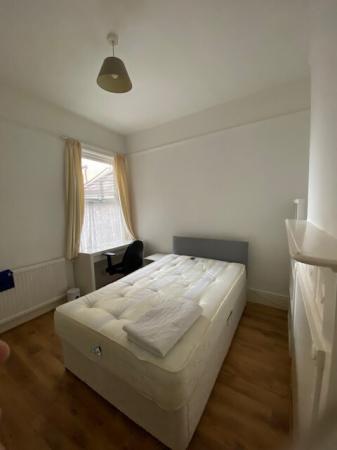 5 bedroom Terraced House to let in Fawcett Road, Southsea, Portsmouth, PO4