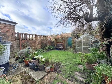 4 bedroom Terraced House to let in St Augustine Road, Southsea, Portsmouth, PO4