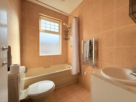 4 bedroom Terraced House to let in St Augustine Road, Southsea, Portsmouth, PO4